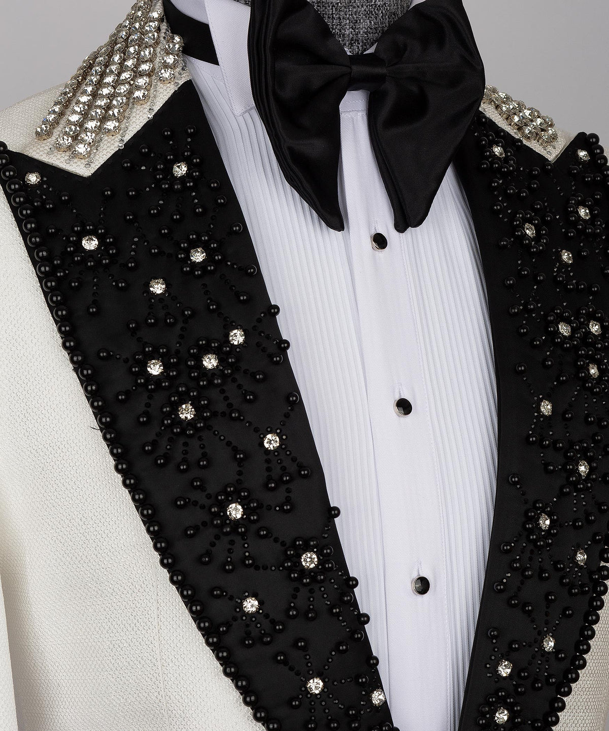 White Gemstone Tuxedo