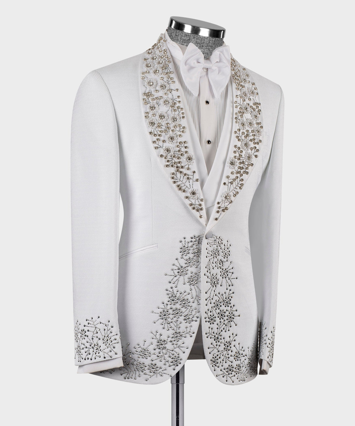 Silver Statement Tuxedo - Style 02