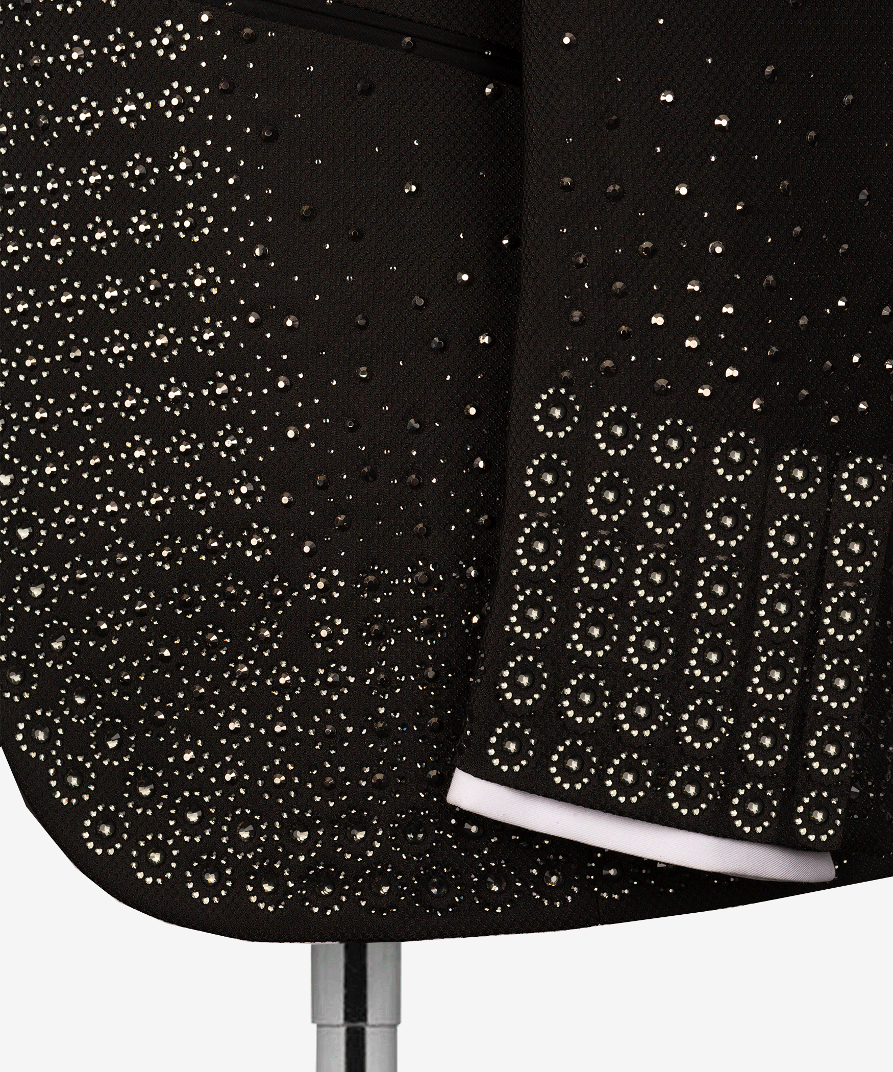 Round Patterned Statement Black Tuxedo