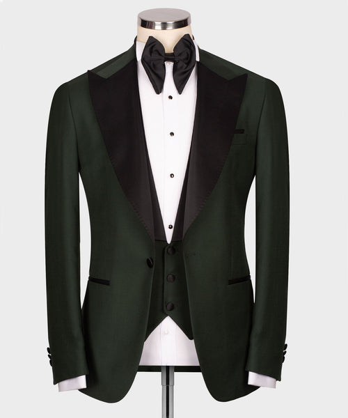 Black Collar Classic Green Tuxedo