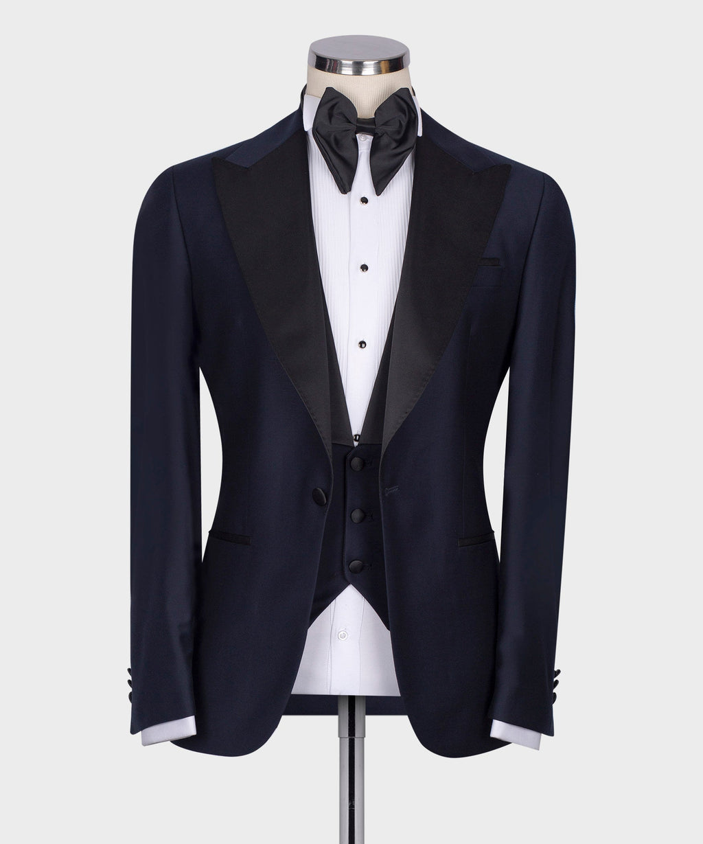 Black Collar Classic Dark Blue Tuxedo
