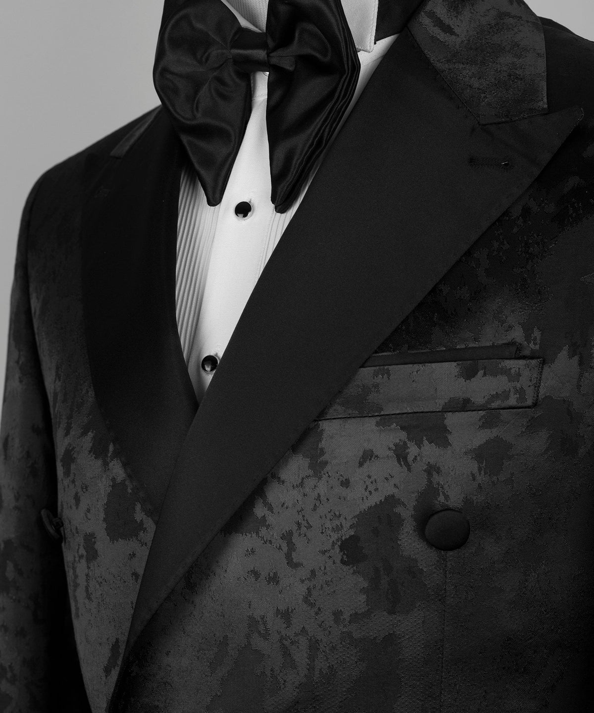 Black Satin-Lapel Black Patterned Tuxedo