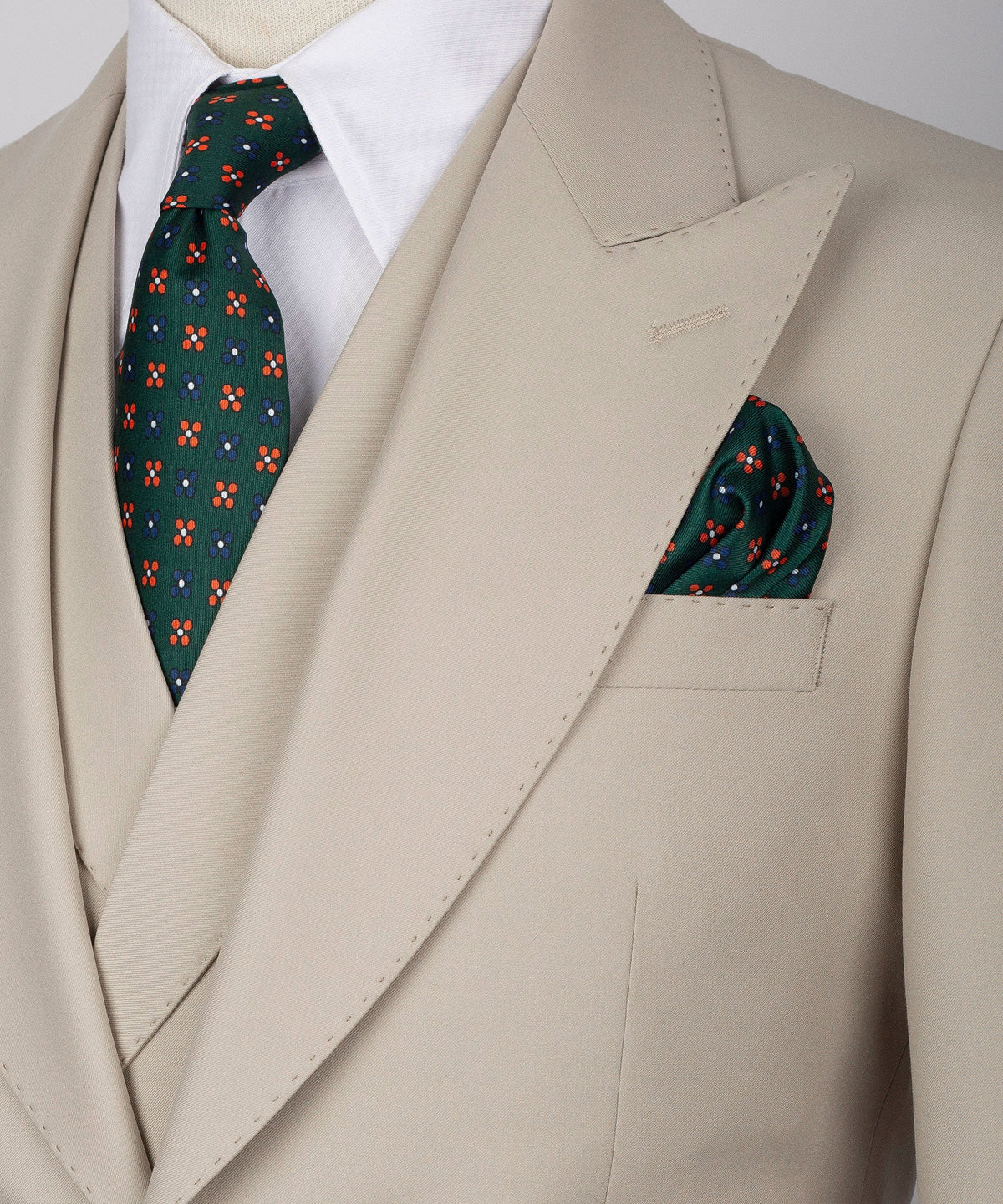 Three-Piece Suit Cream - Gold-Button