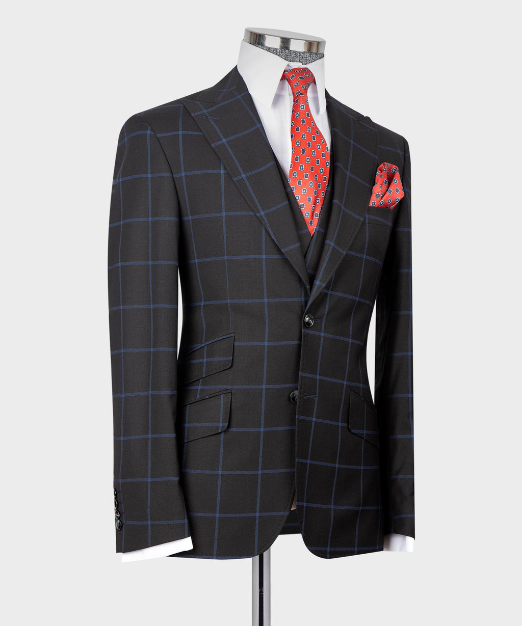 Black Three-Piece Suit - Style 16