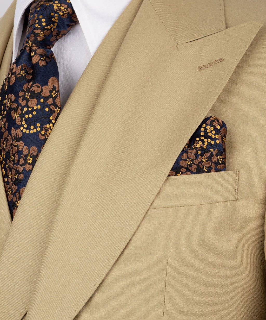 Beige Three-Piece Suit - Style 01