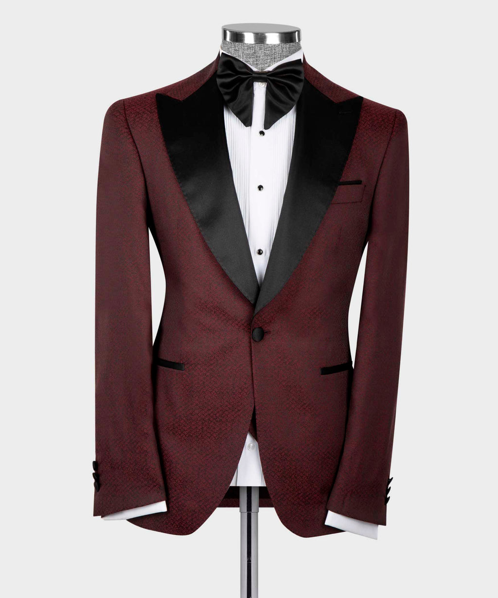 Peak-Lapel Tuxedo Burgundy